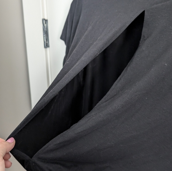 Workout Top - Picture 3 of 5